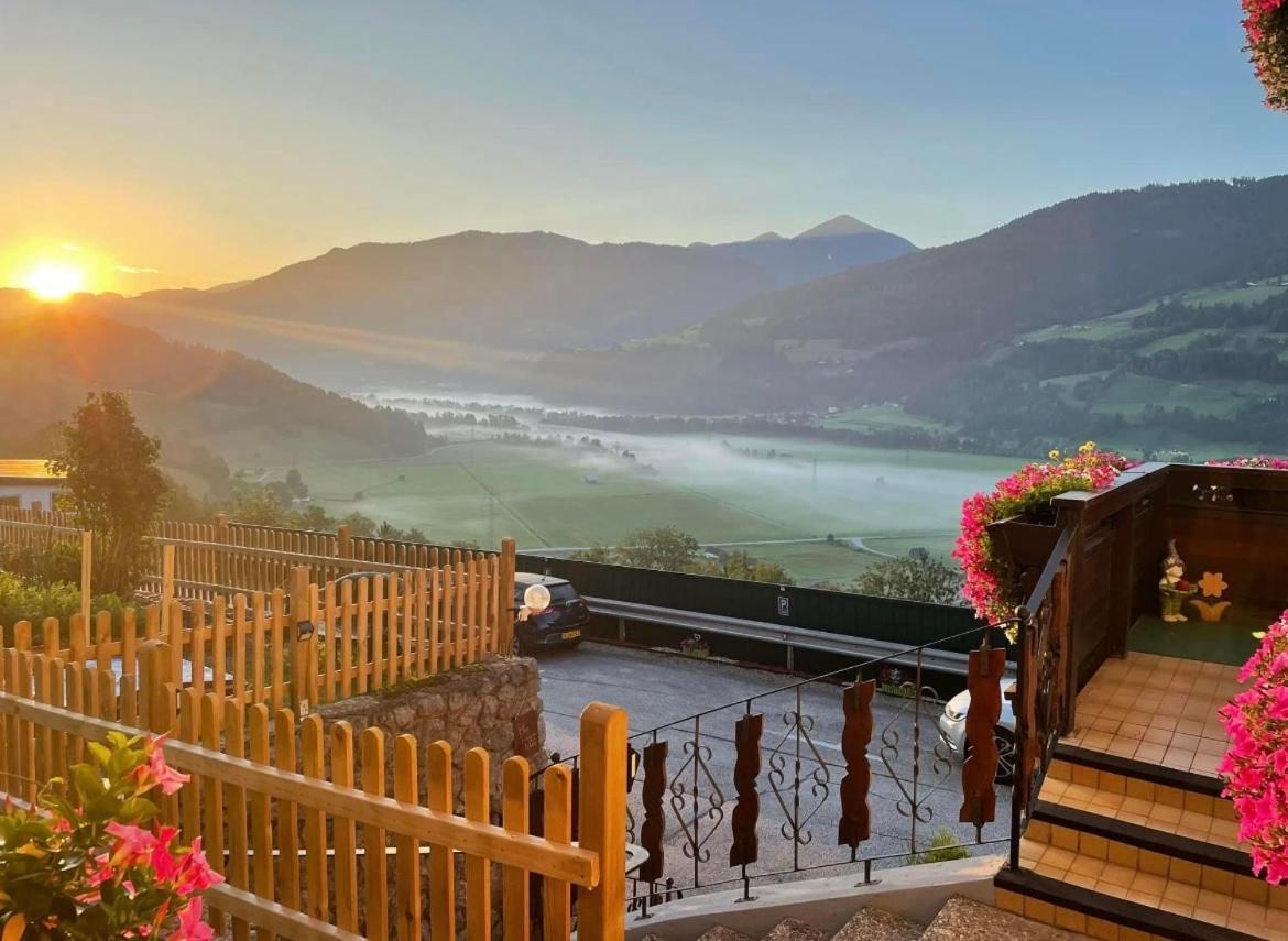 Haus Bodenwinkler Bed & Breakfast Grobming Eksteriør bilde